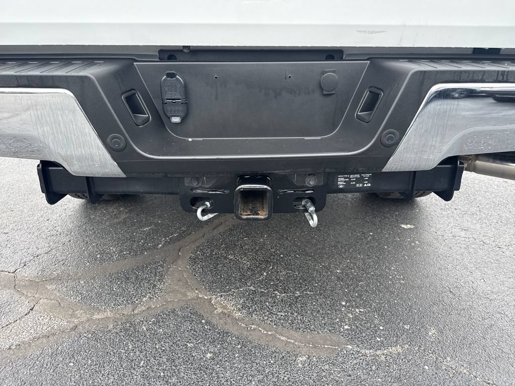 Used 2022 Ford F250 XLT w/ XLT Premium Package AWD/4WD image 9