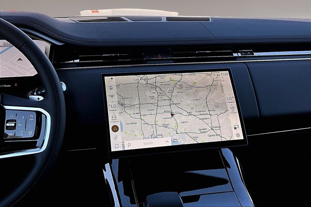 New 2027 Land Rover Range Rover Sport SE AWD/4WD image 6