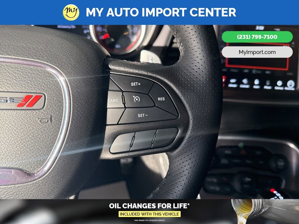 Used 2022 Dodge Challenger R/T Scat Pack w/ Driver Convenience Group image 15