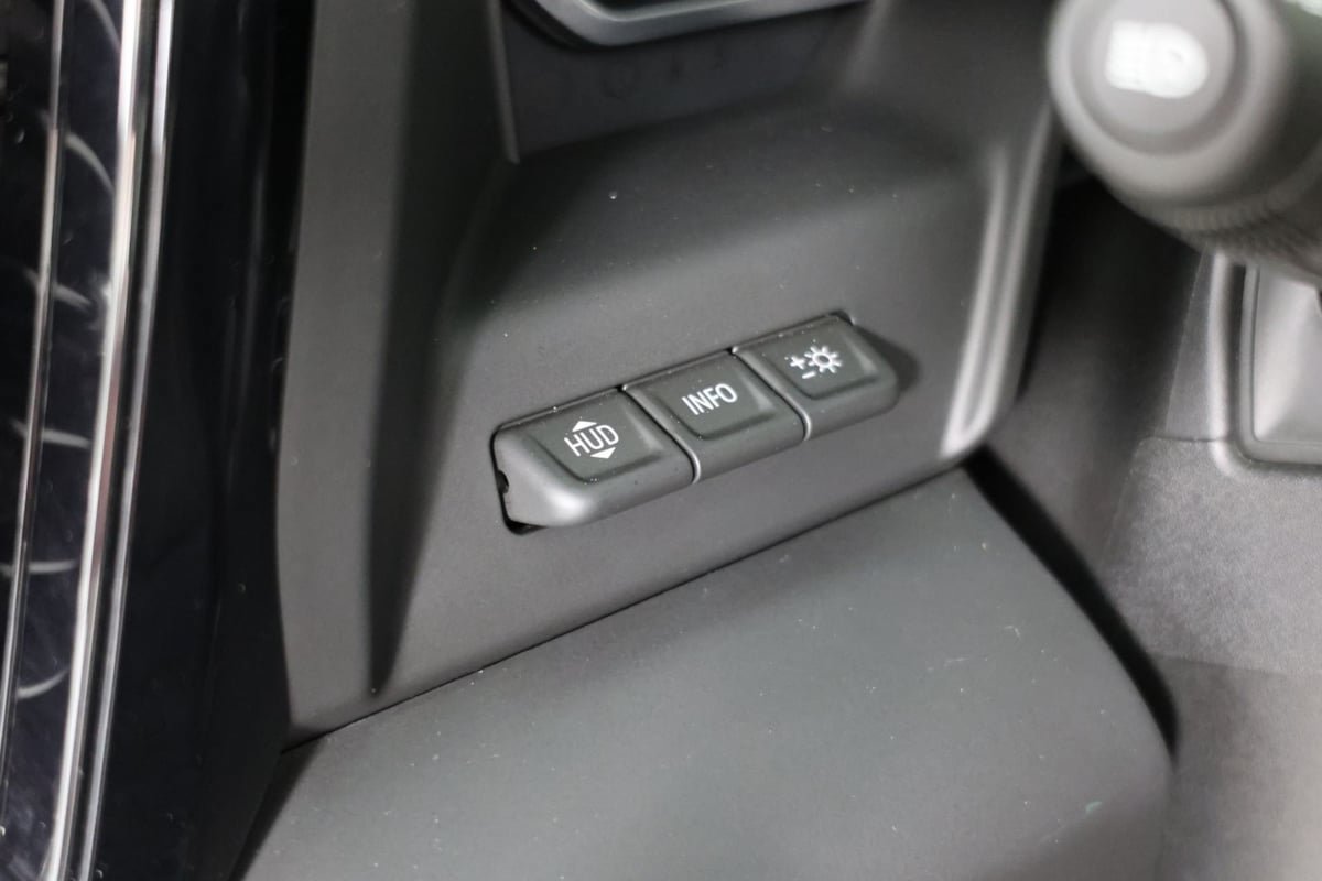 Used 2026 GMC Sierra 2500 AT4X AWD/4WD image 26