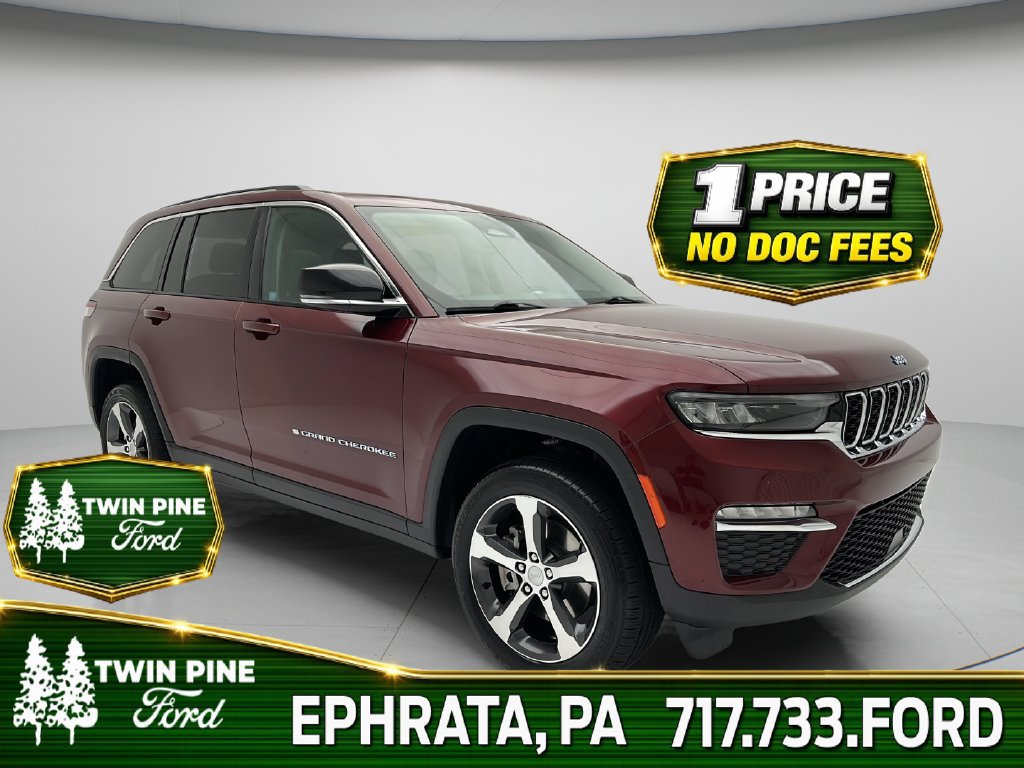 Used 2023 Jeep Grand Cherokee 4WD 4xe image 1