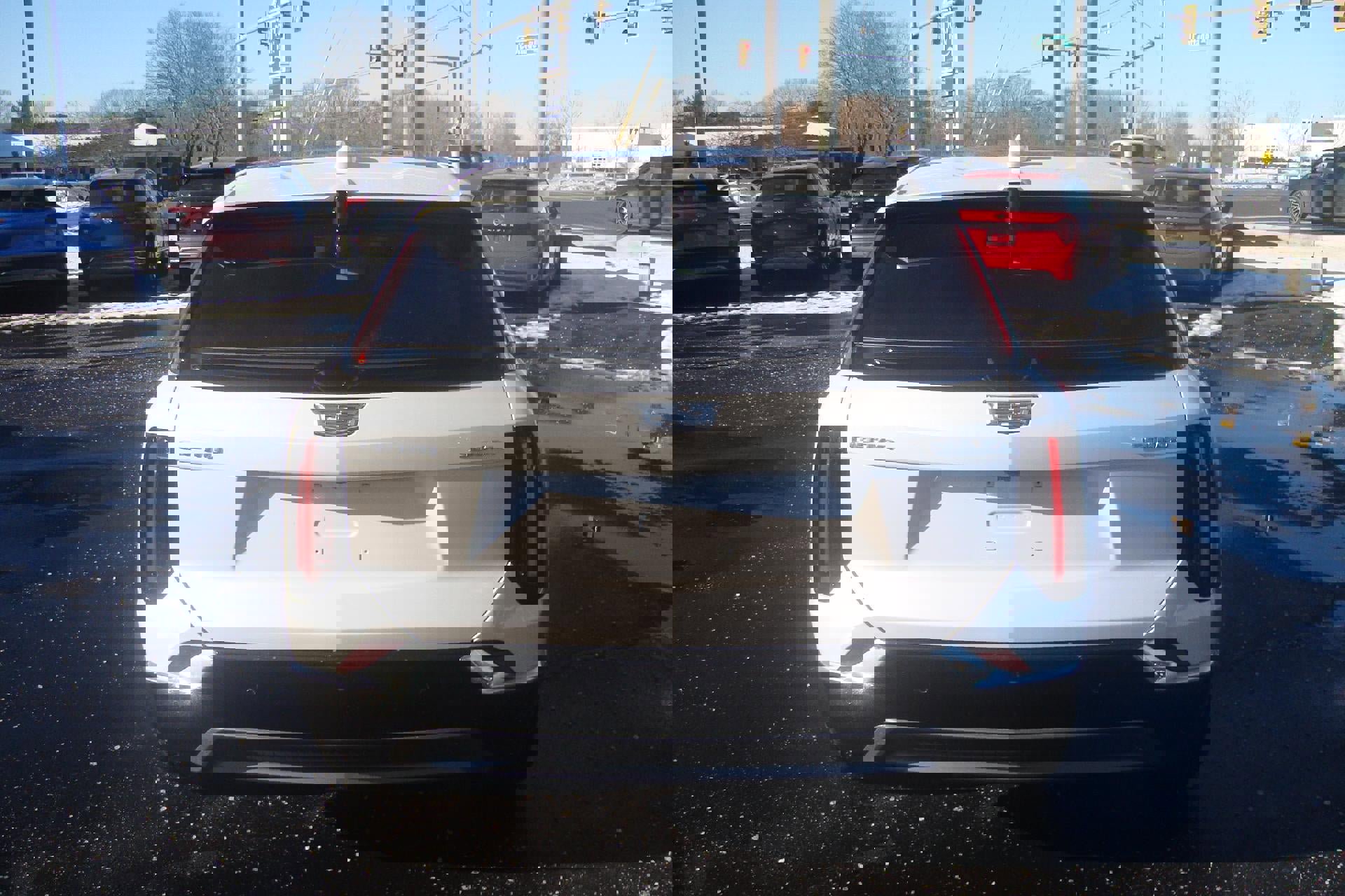 Used 2025 Cadillac Optiq Luxury 2 w/ LPO, Floor Liner Package image 5