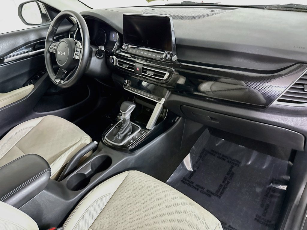 Used 2022 Kia Seltos EX AWD/4WD image 32
