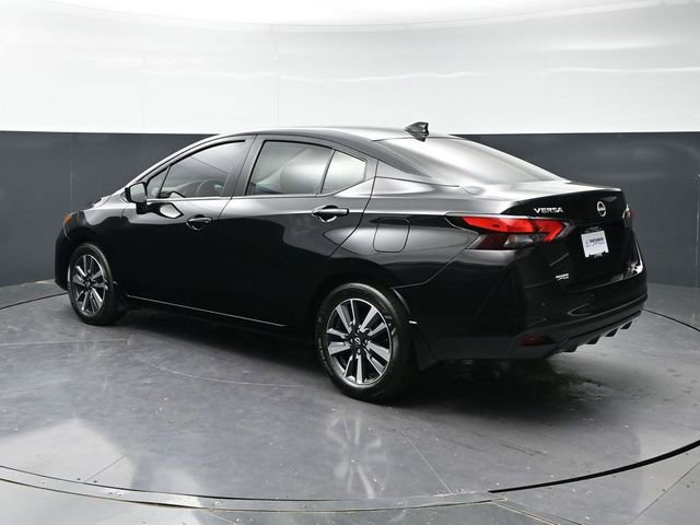 Used 2025 Nissan Versa SV w/ Trunk Package image 7