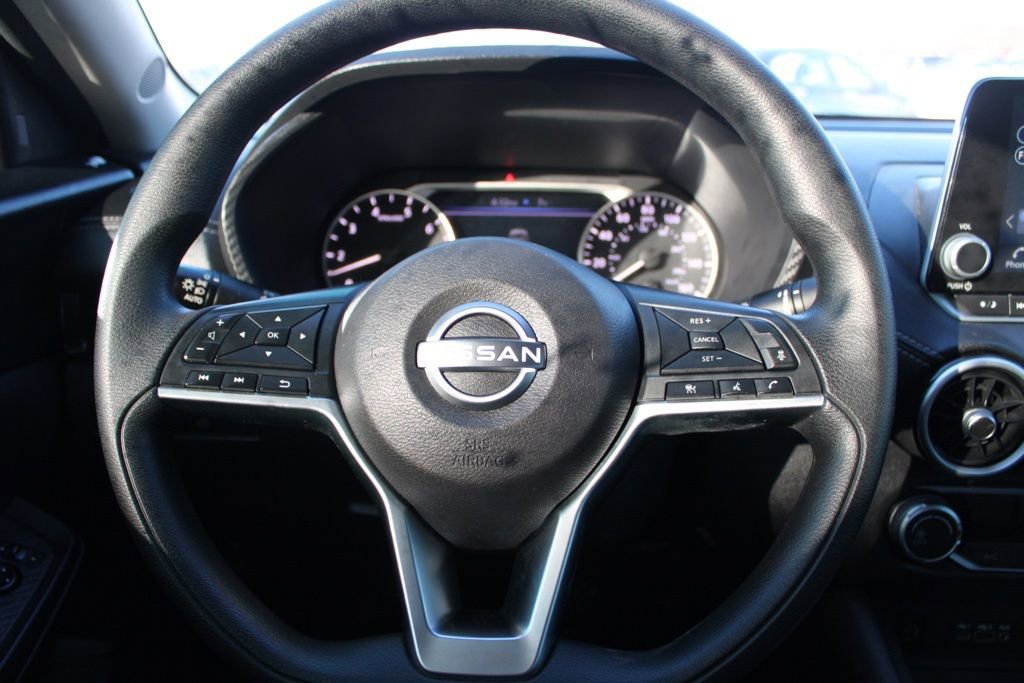 Used 2025 Nissan Sentra SV image 27