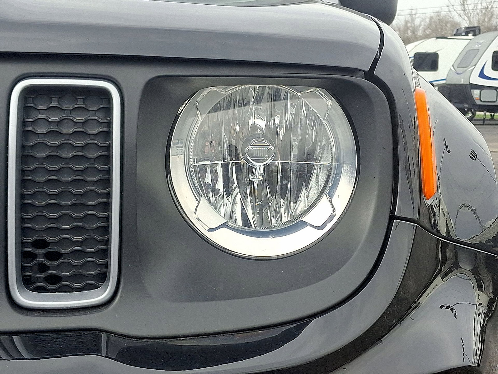 Used 2023 Jeep Renegade Latitude AWD/4WD image 27