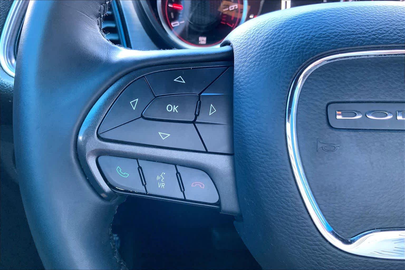 Used 2016 Dodge Challenger SXT image 24