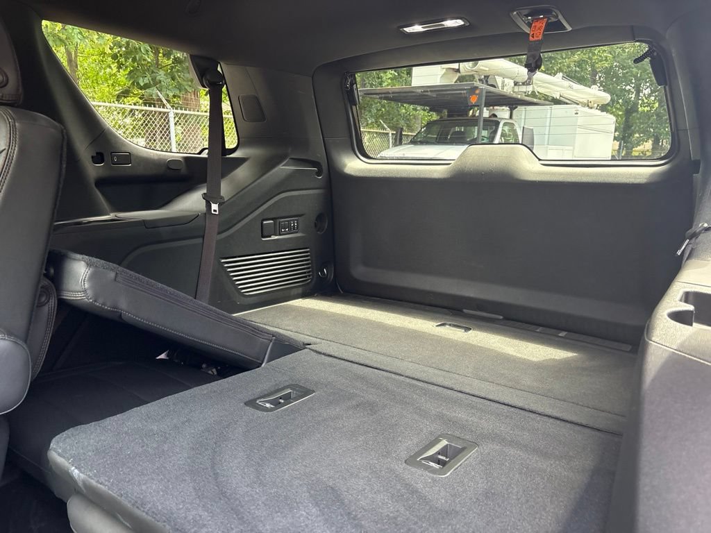 Used 2021 Chevrolet Tahoe High Country AWD/4WD image 30