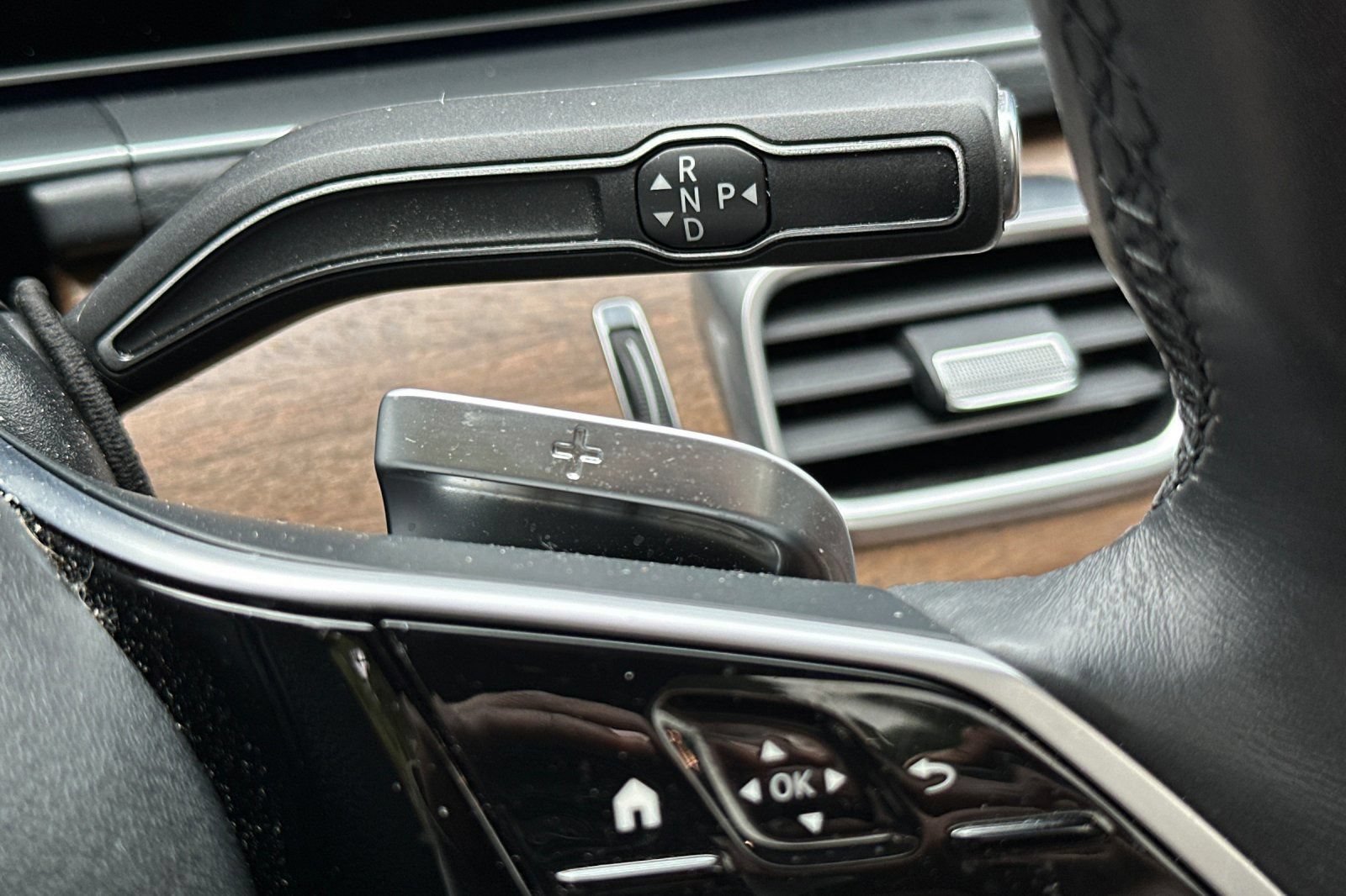 Used 2024 Mercedes-Benz GLS 450 4MATIC image 36