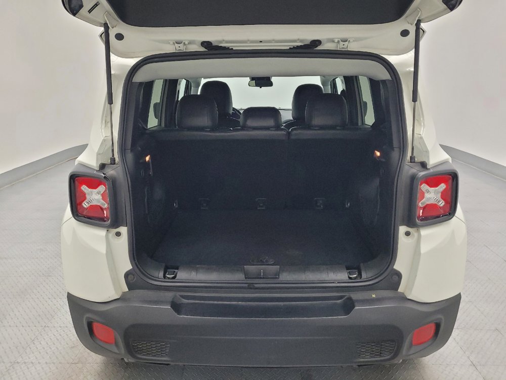 Used 2017 Jeep Renegade Altitude image 29