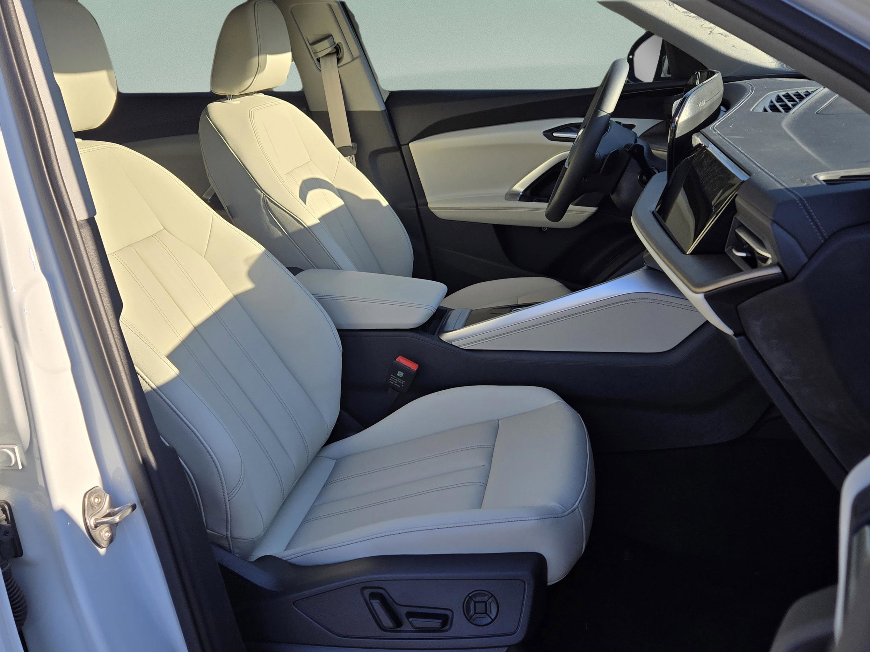 New 2025 Audi Q5 Premium image 19