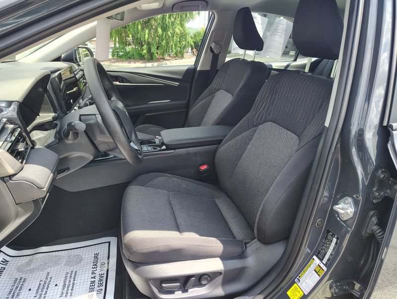 Certified 2025 Toyota Camry LE w/ Convenience Package AWD/4WD image 12
