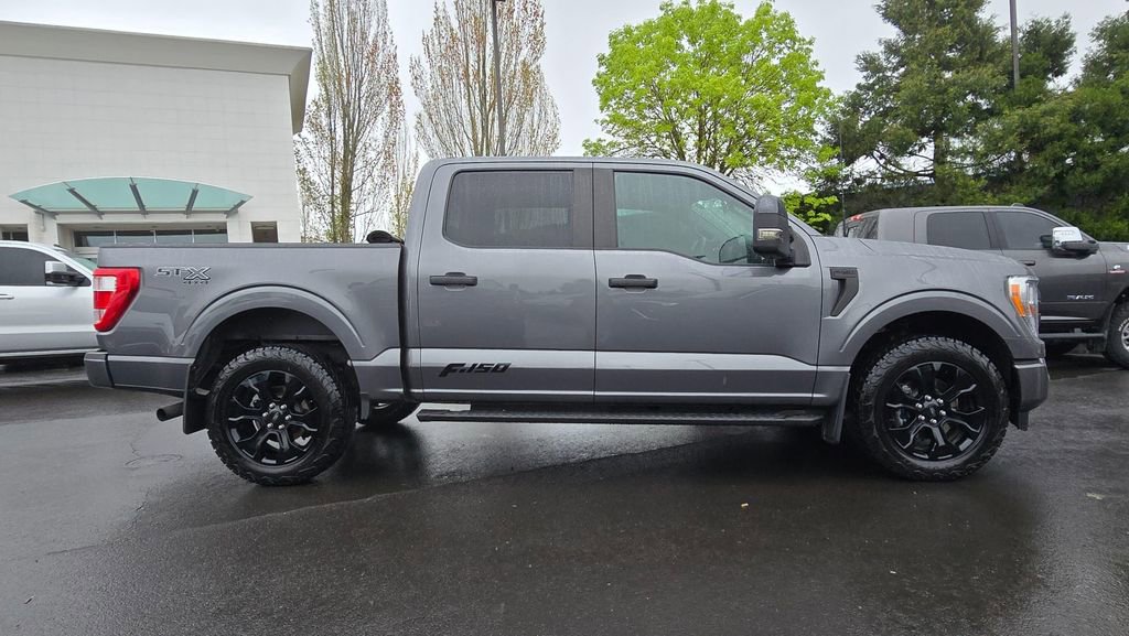 Used 2022 Ford F150 XL w/ STX Black Appearance Package AWD/4WD image 2
