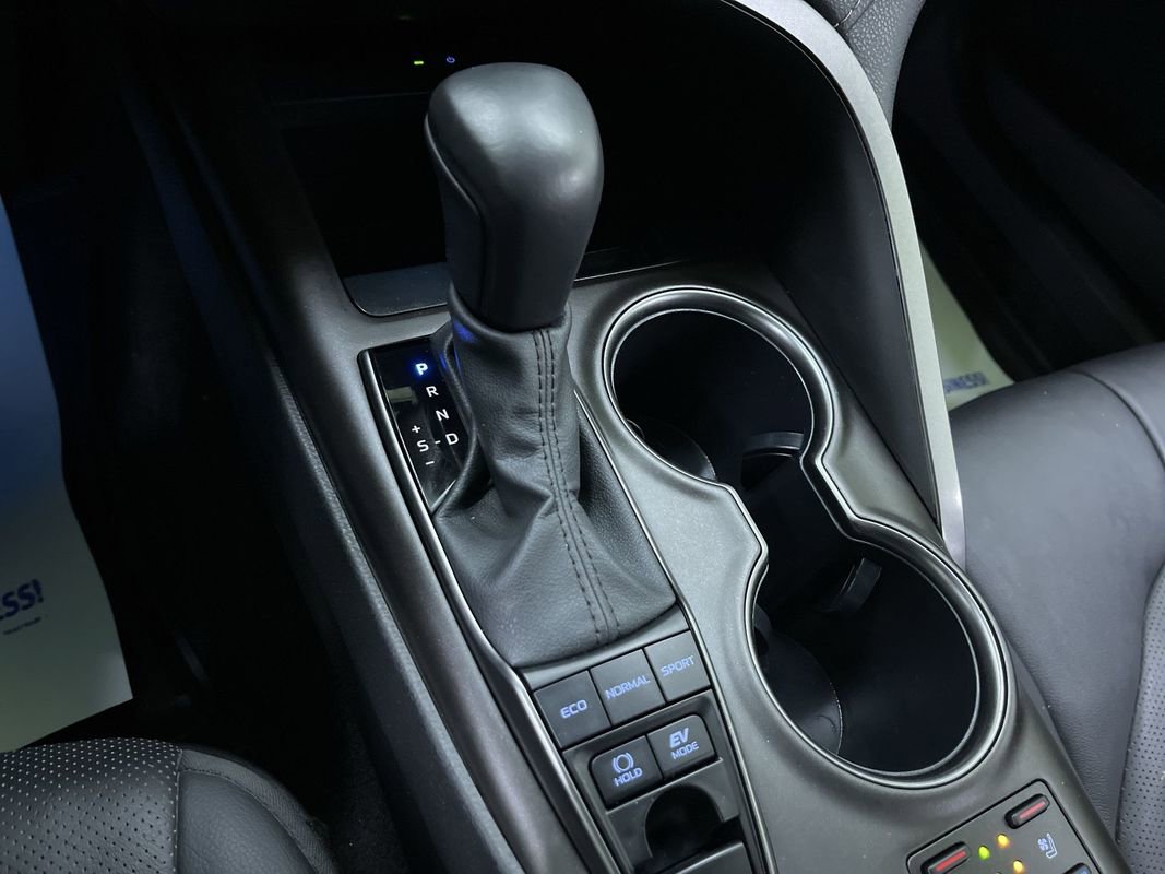 Used 2024 Toyota Camry XSE w/ Navigation Package image 24