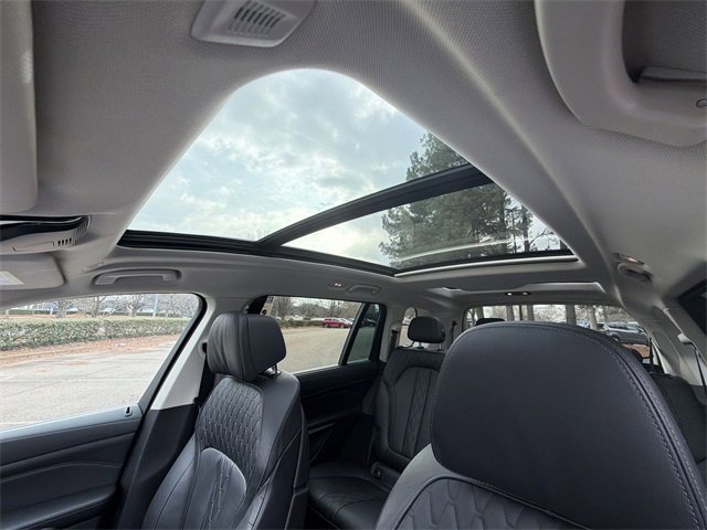 Used 2023 BMW X7 xDrive40i image 22