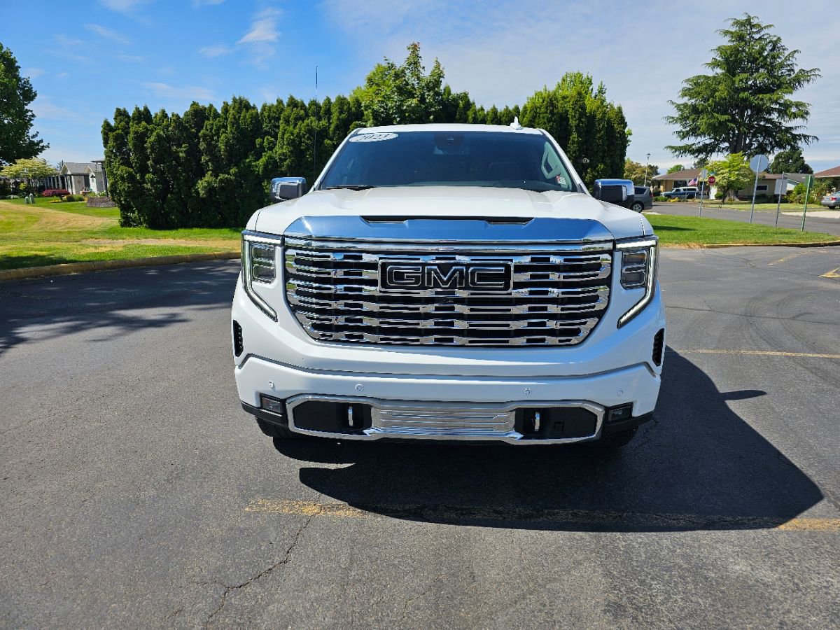 Used 2023 GMC Sierra 1500 Denali image 4