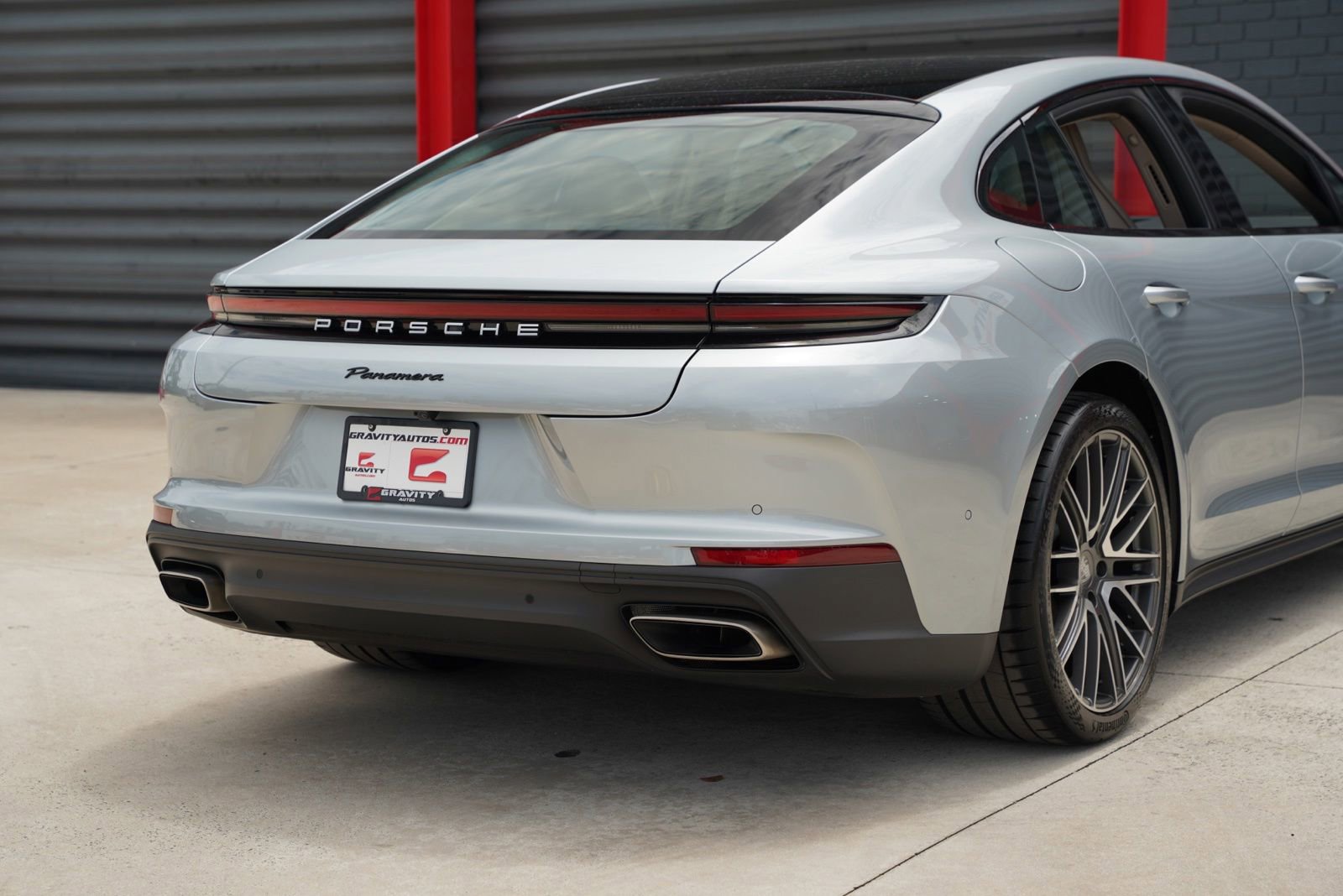 Used 2026 Porsche Panamera RWD image 15