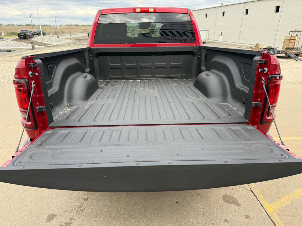 New 2026 RAM 2500 Big Horn AWD/4WD image 13
