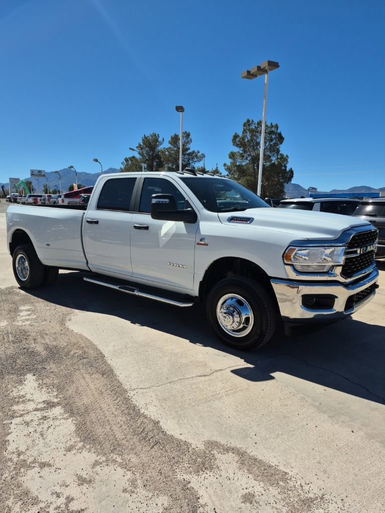 Used 2024 RAM 3500 Big Horn image 3