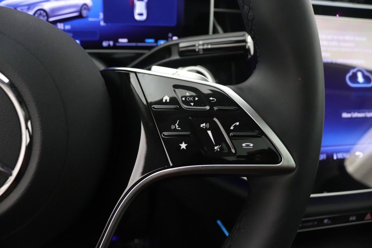New 2025 Mercedes-Benz E 350 4MATIC Sedan image 15