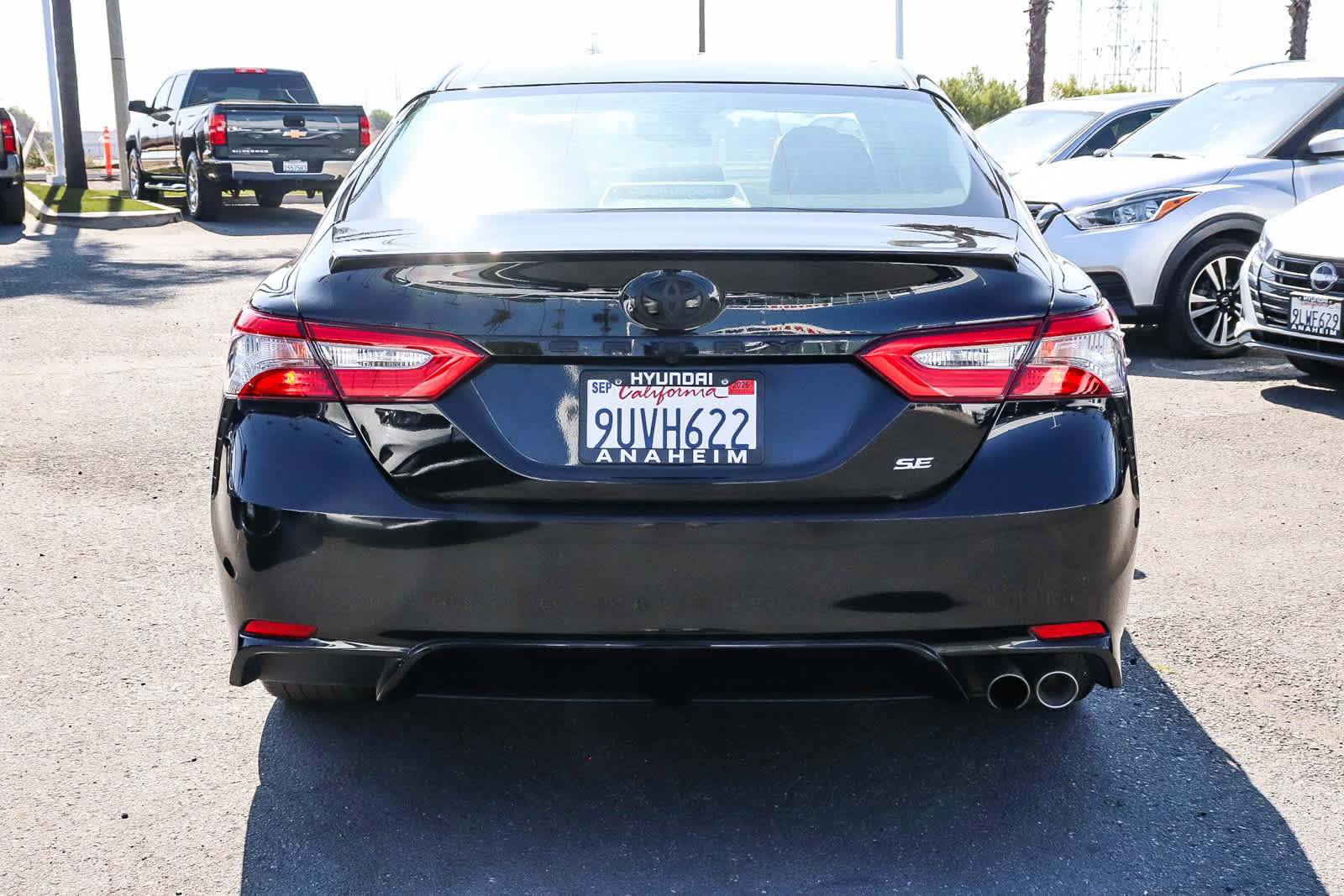 Used 2018 Toyota Camry SE FWD image 8