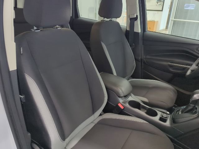 Used 2016 Ford Escape S FWD image 12