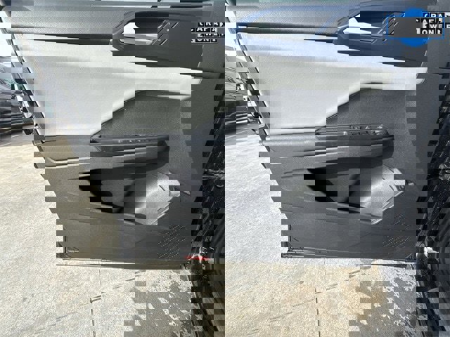 Used 2022 Volkswagen Taos SE image 13