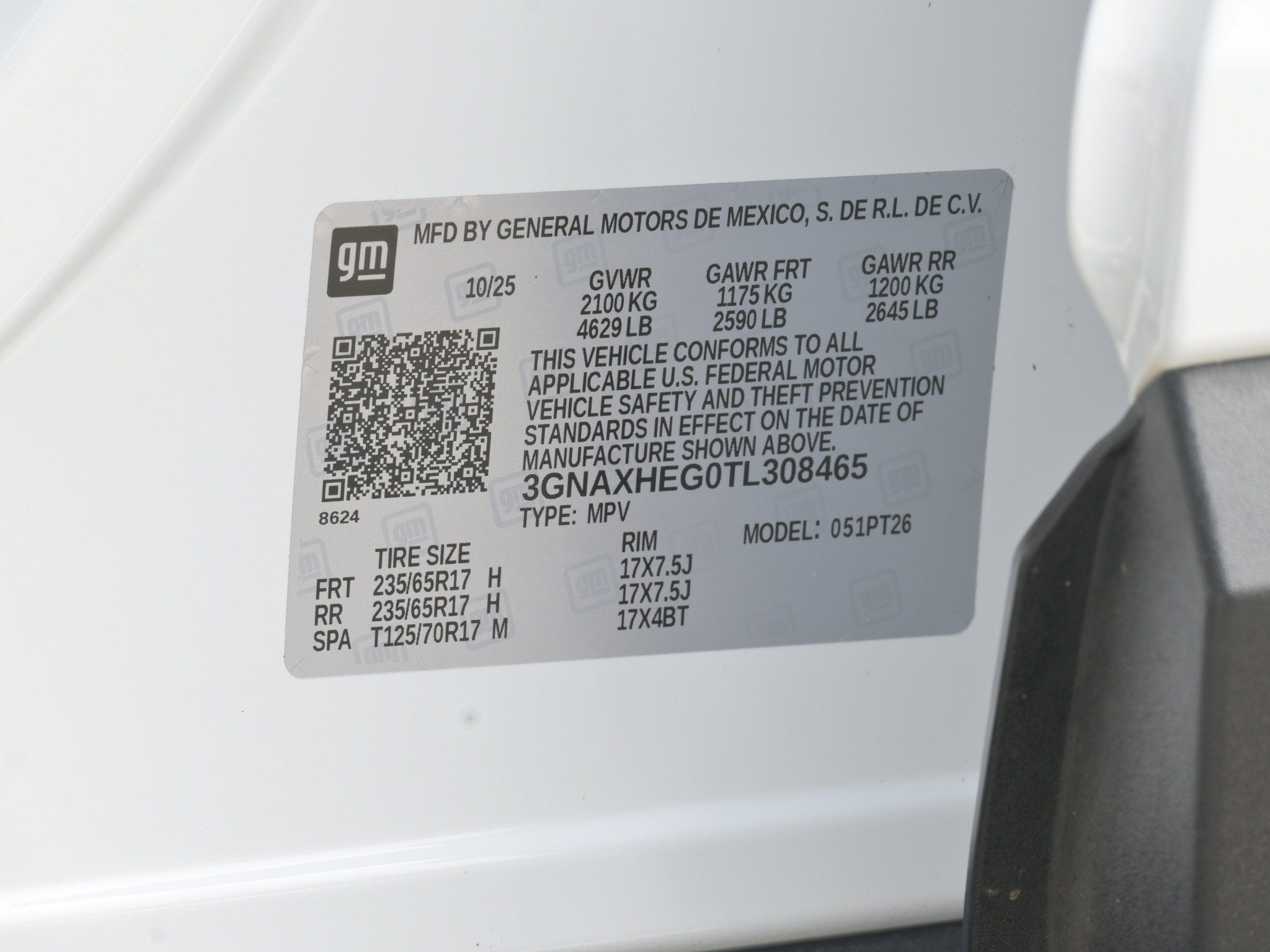 Used 2026 Chevrolet Equinox LT FWD image 36