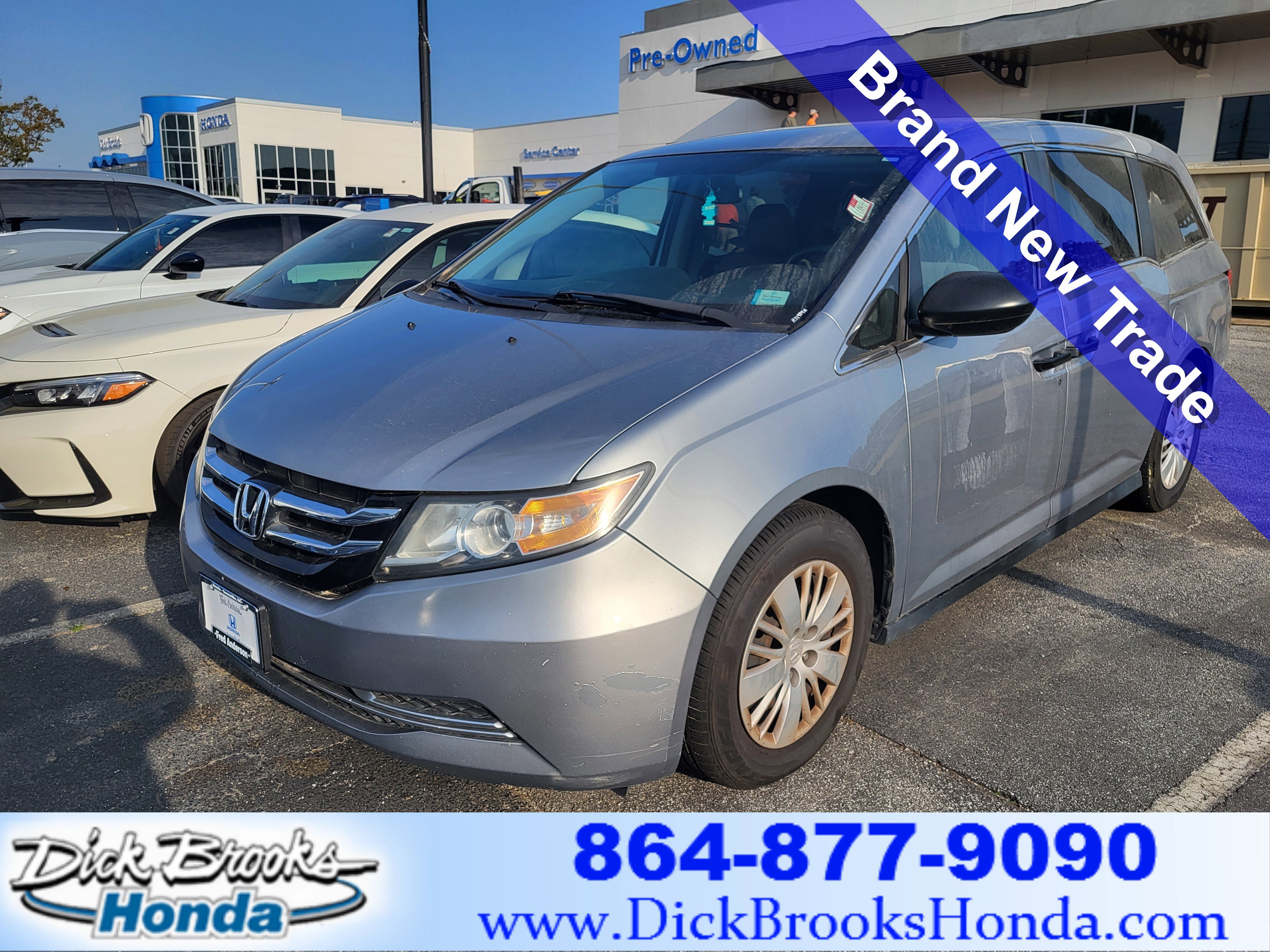 Used 2017 Honda Odyssey LX image 1
