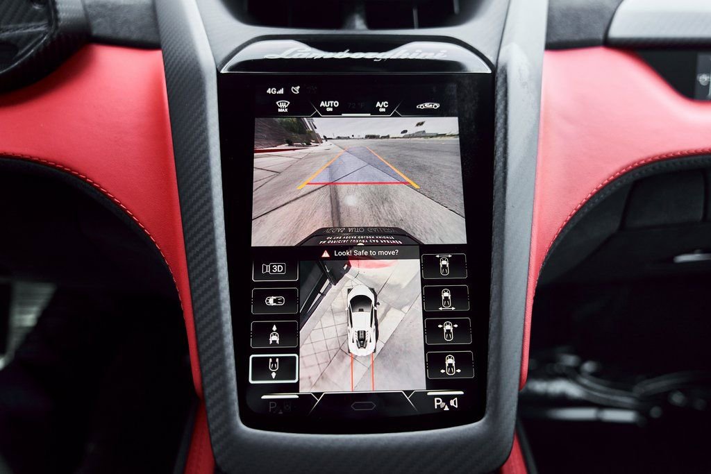 Used 2025 Lamborghini Revuelto image 69