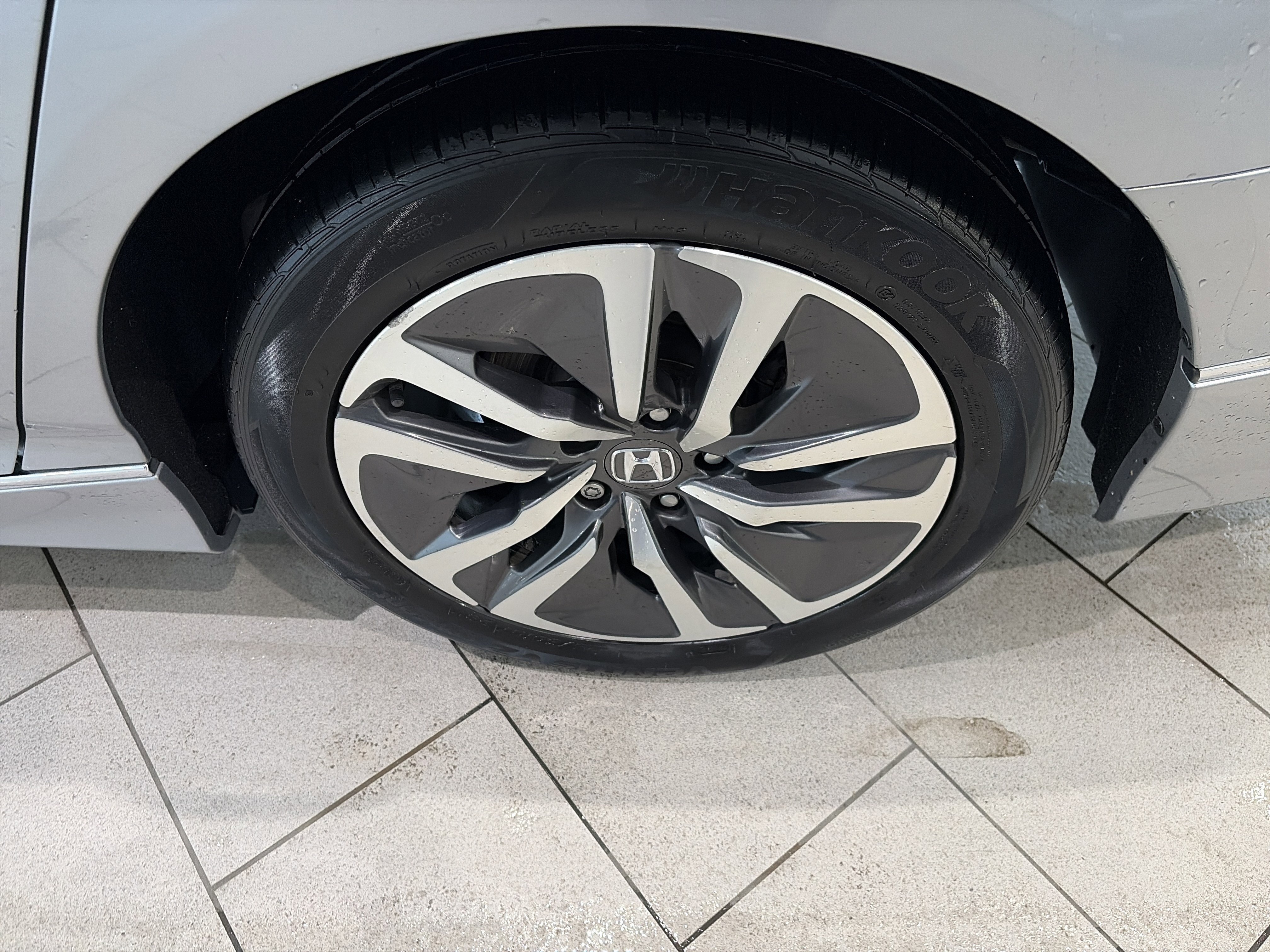 Used 2020 Honda Accord EX-L image 10