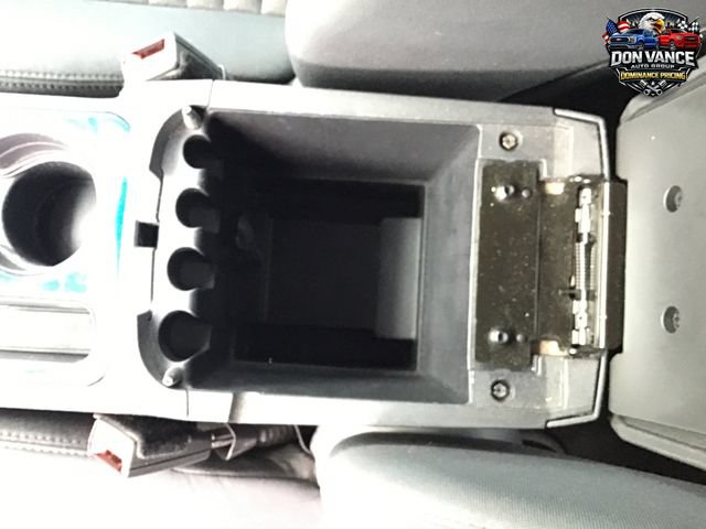 Used 2012 Dodge Challenger SXT RWD image 21
