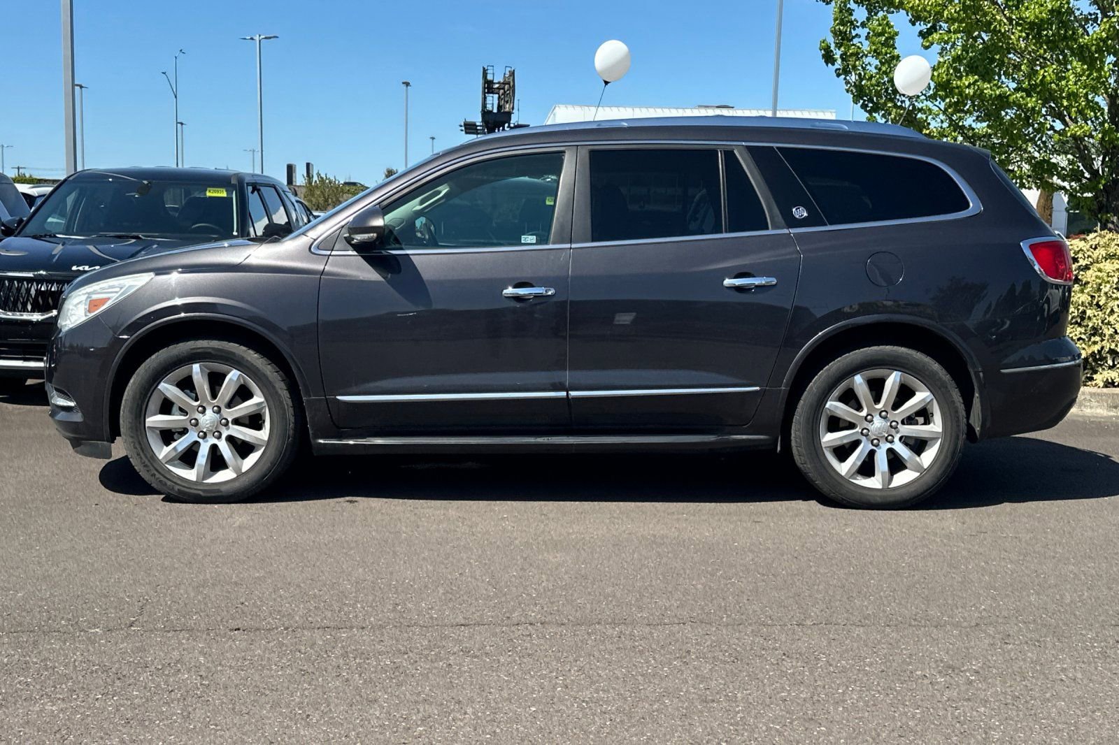 Used 2016 Buick Enclave Premium w/ Experience Buick Package AWD/4WD image 7