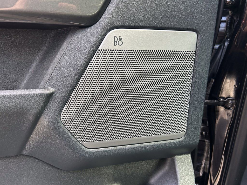 Used 2021 Ford F150 XLT w/ Equipment Group 302A High image 15