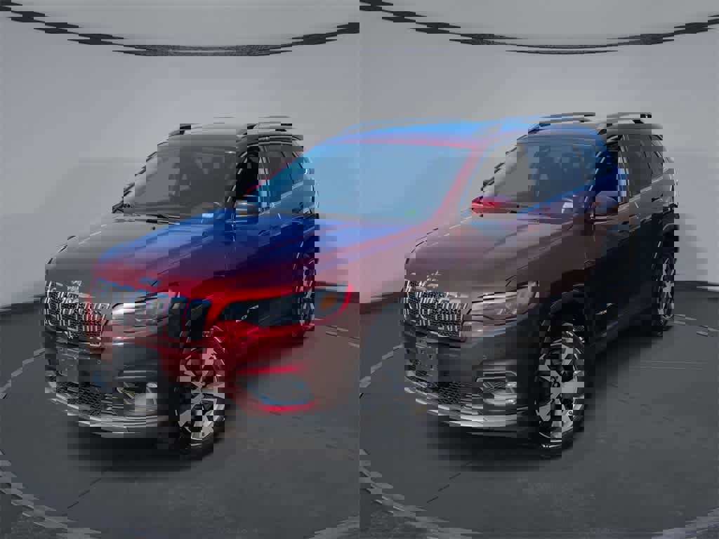 Used 2019 Jeep Cherokee Limited w/ Technology Group