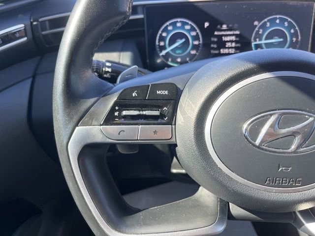 Used 2023 Hyundai Tucson Limited image 28