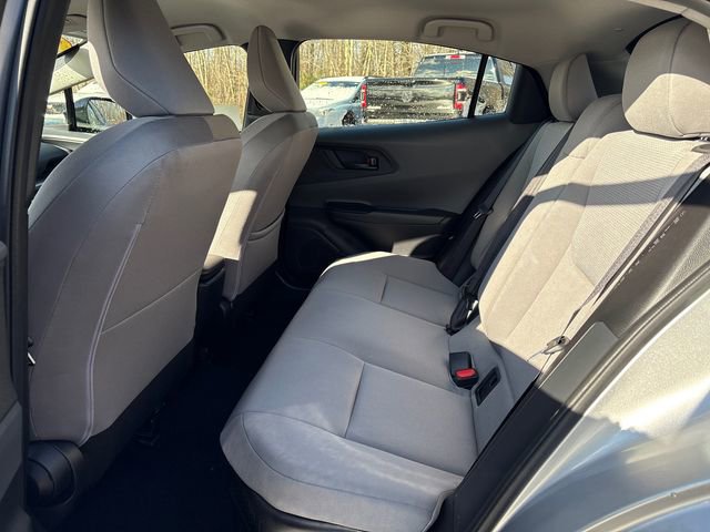 Used 2025 Toyota Prius LE image 19