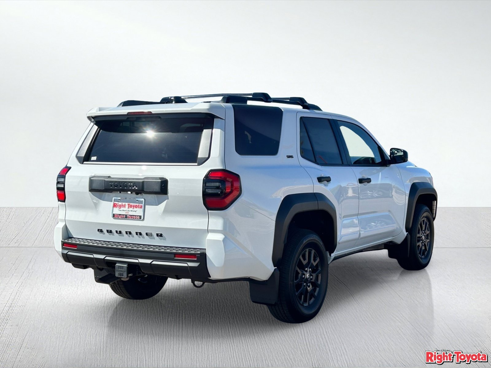 New 2026 Toyota 4Runner SR5 AWD/4WD image 5