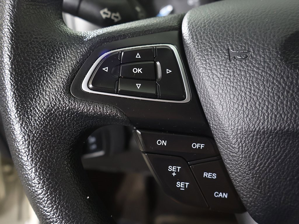 Used 2017 Ford Focus SE image 33