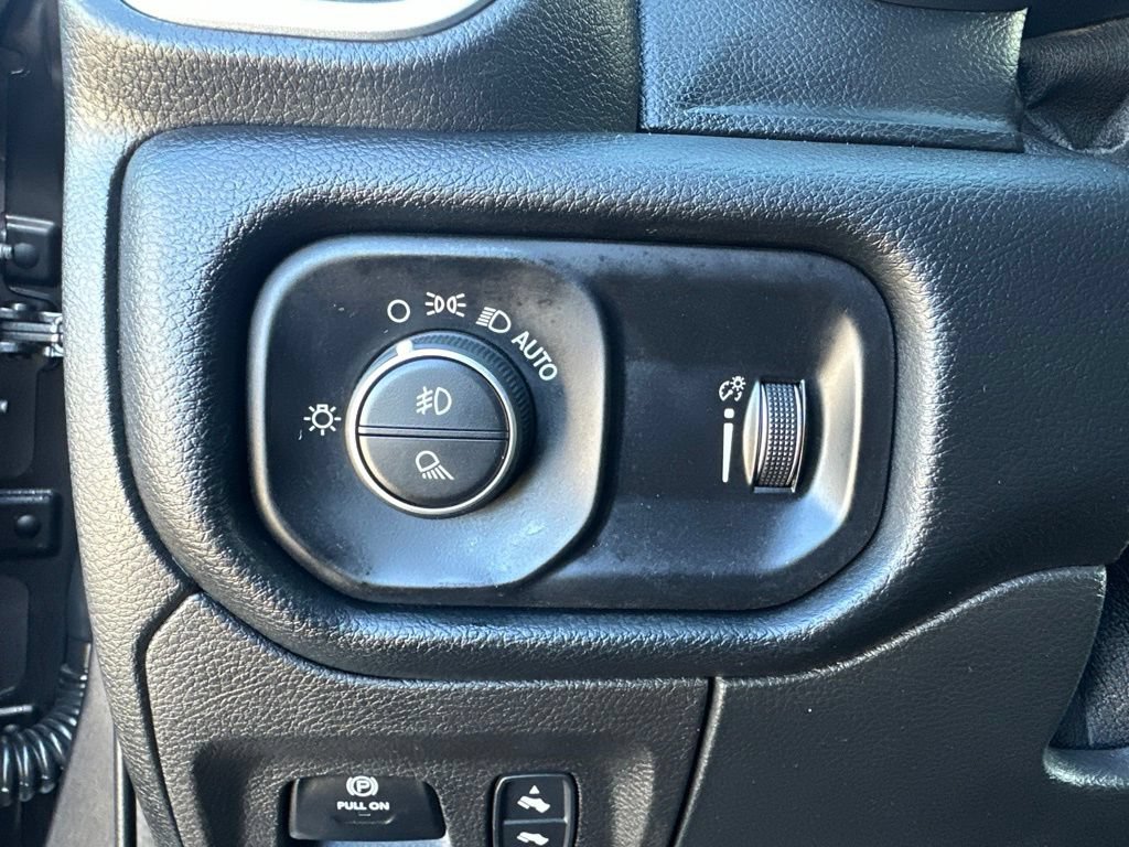 Used 2021 RAM 1500 Big Horn AWD/4WD image 14