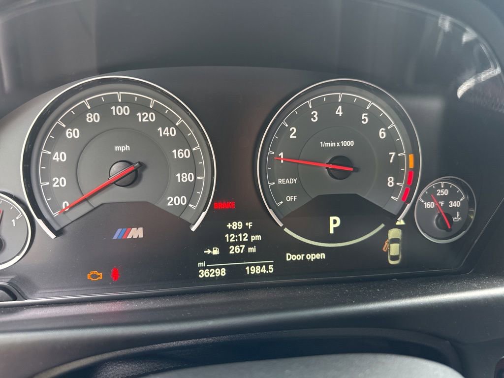 Used 2020 BMW M4 Coupe w/ Competition Package RWD image 3