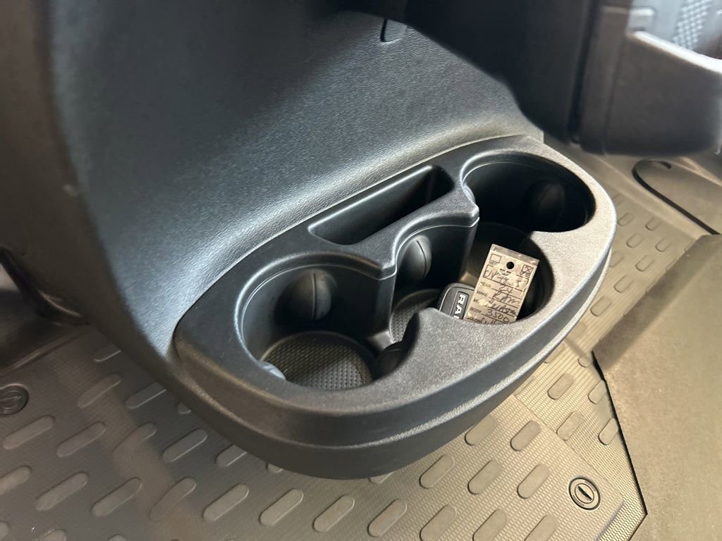 Used 2024 RAM ProMaster 3500 w/ Delivery Van Package image 44