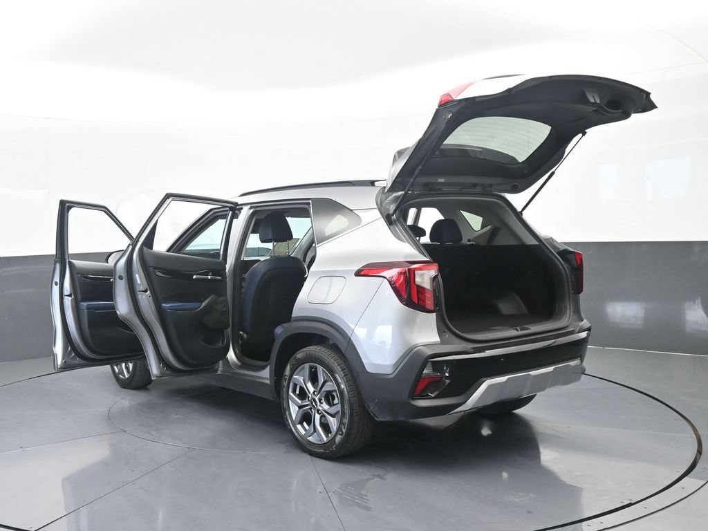 Used 2024 Kia Seltos S FWD image 71