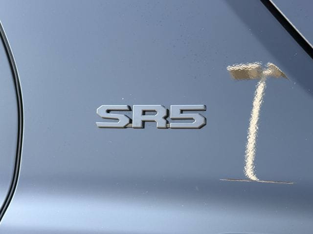 Used 2026 Toyota 4Runner SR5 AWD/4WD image 8