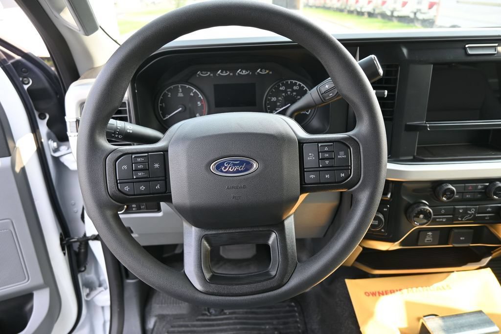 New 2025 Ford F350 XL w/ XL Chrome Package AWD/4WD image 30