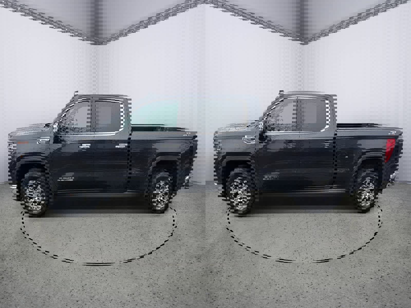 Certified 2022 GMC Sierra 1500 SLT w/ SLT Convenience Package image 5