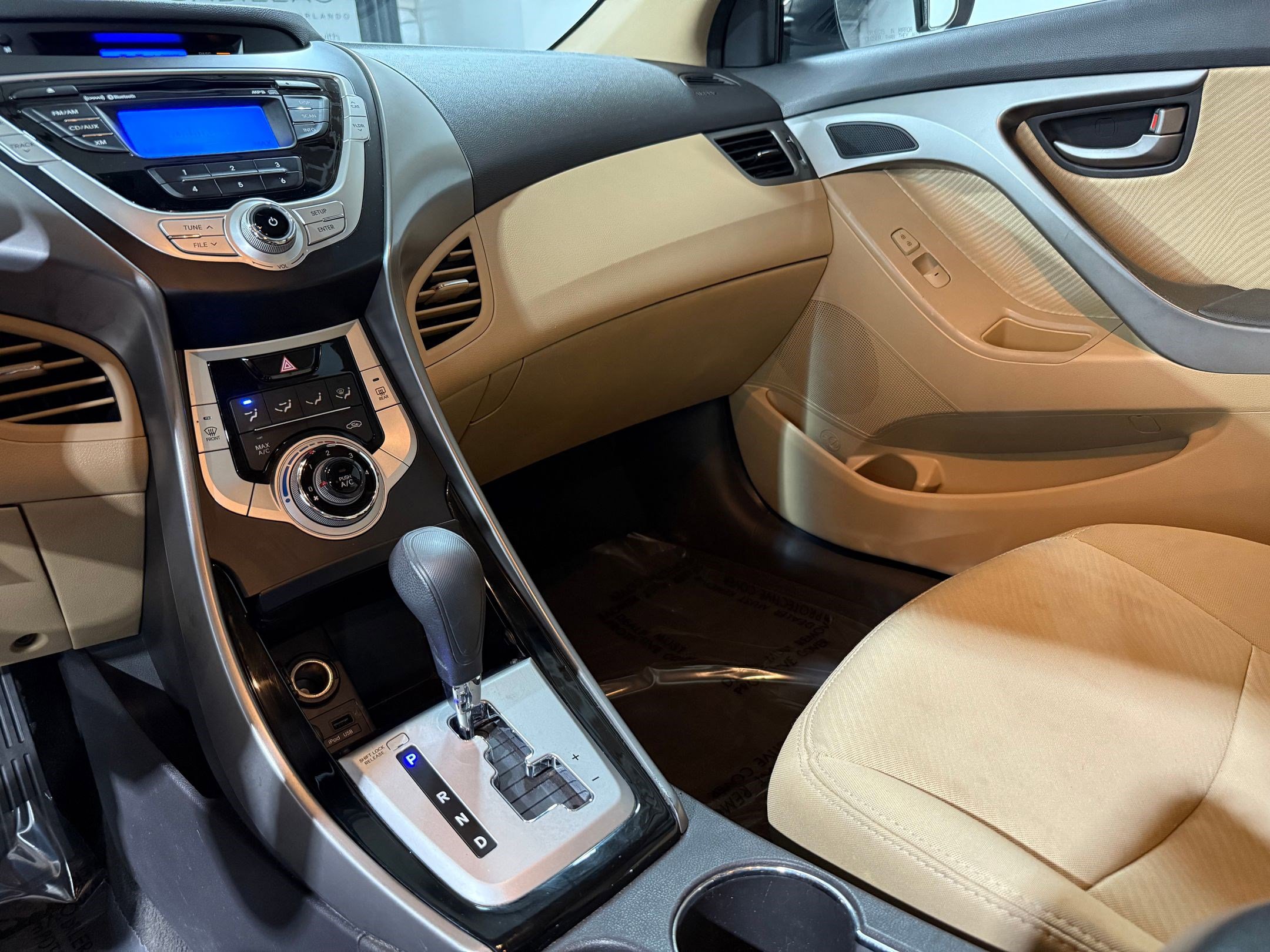 Used 2012 Hyundai Elantra GLS w/ Preferred Pkg 3 image 24