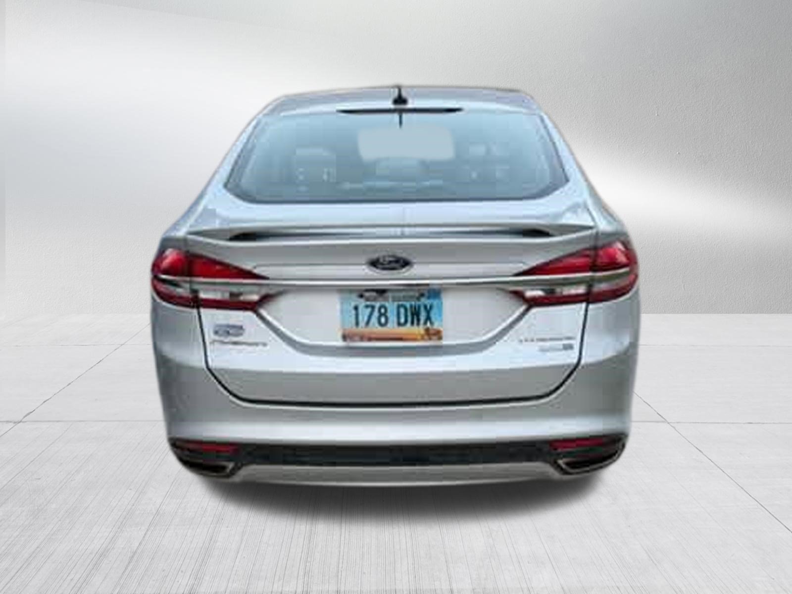 Used 2018 Ford Fusion Titanium AWD/4WD image 9