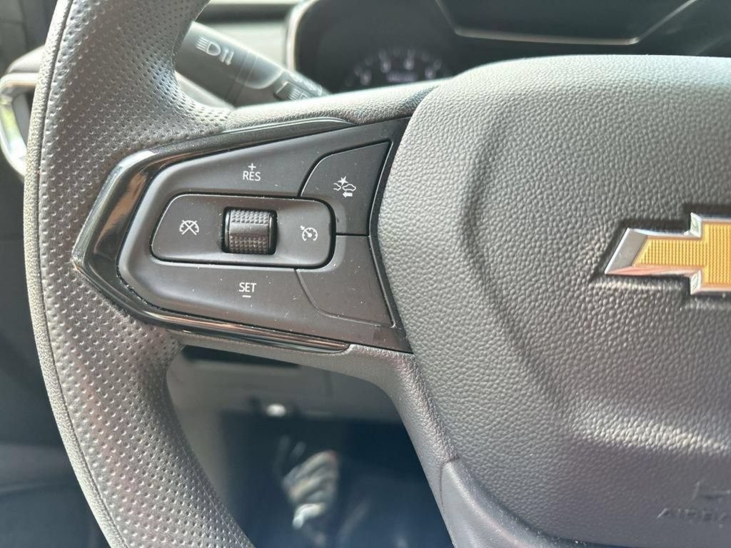 Used 2023 Chevrolet TrailBlazer LT FWD image 29