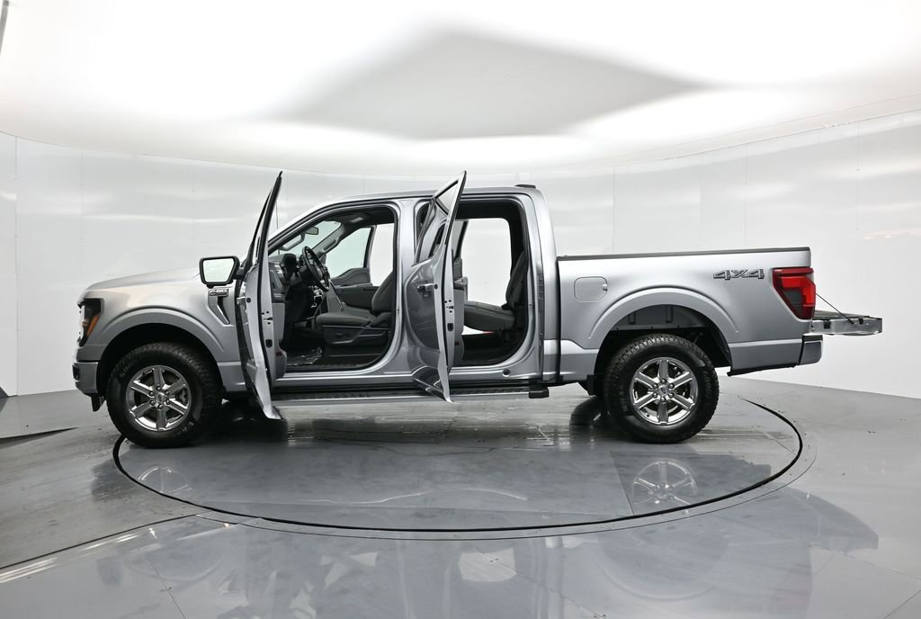 Used 2024 Ford F150 XLT image 34